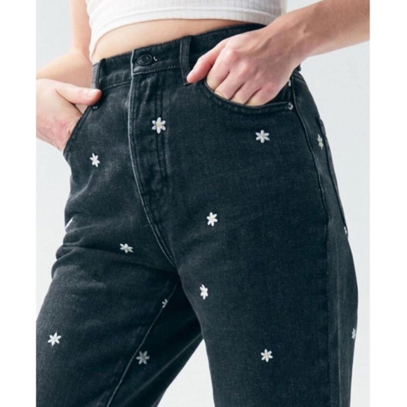 PacSun Denim - PacSun High Rise Dark Wash Daisy Flower Jeans